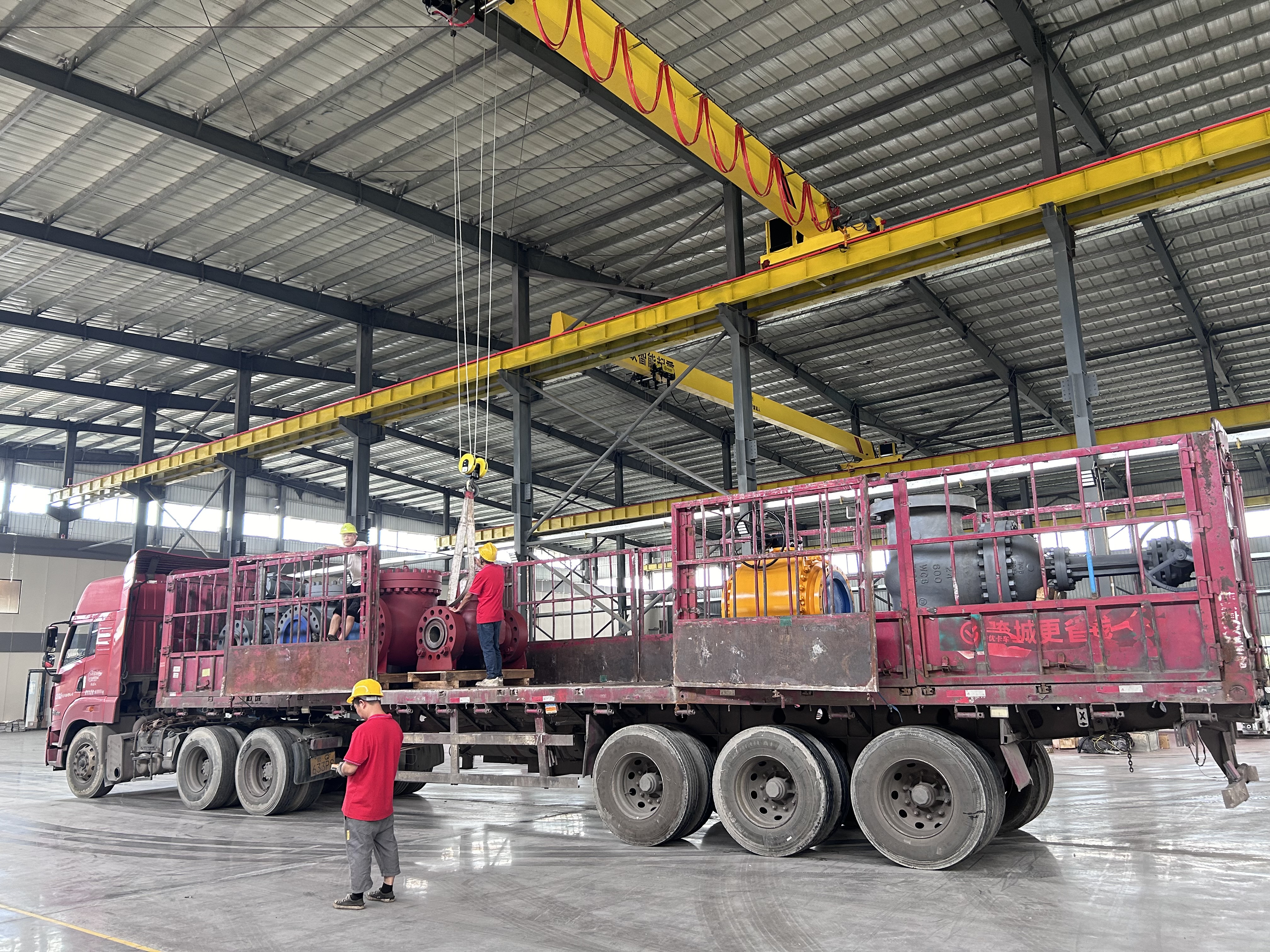 Valve Loading & Shipping