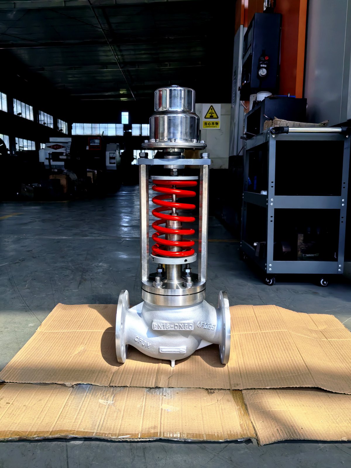 Self-Actuated Pressure Regulator